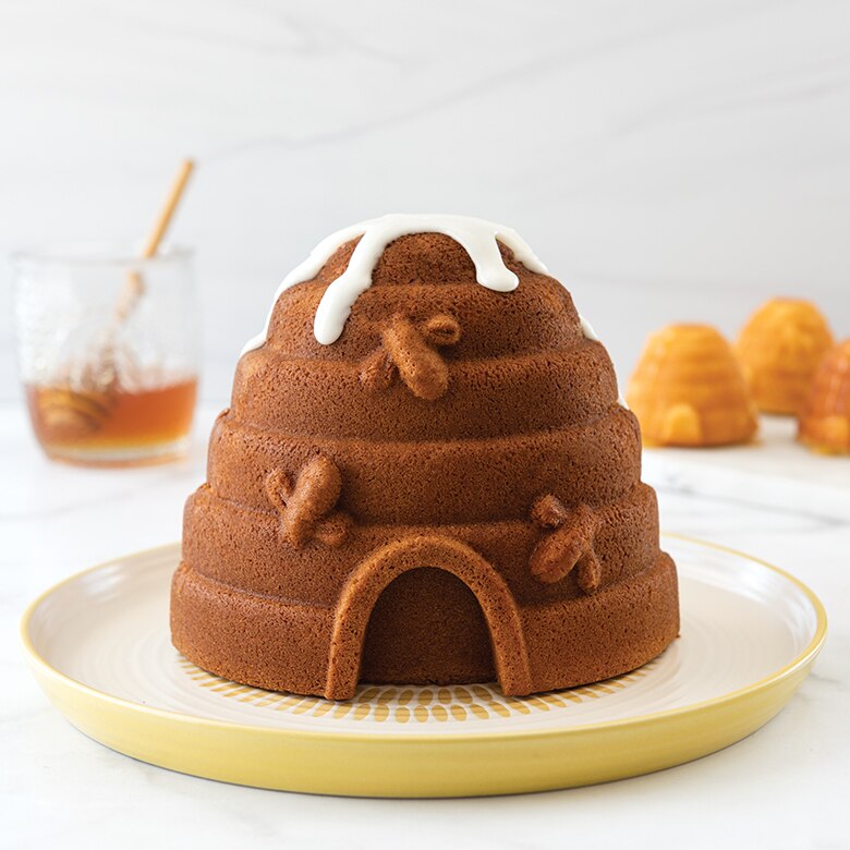 Beehive Cake PanBeehive Cake Pan - Image 2