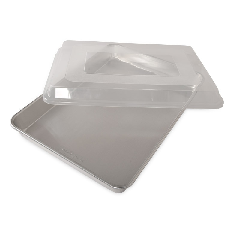 Naturals® High Sided Sheetcake Pan with LidNaturals® High Sided Sheetcake Pan with Lid