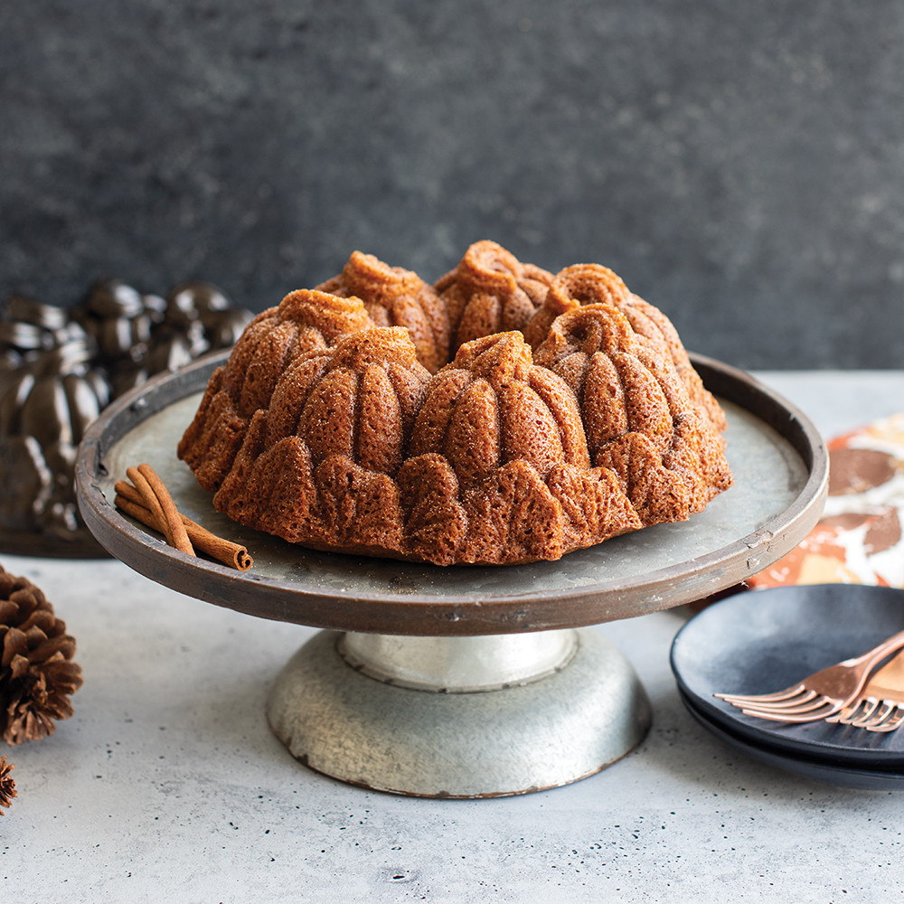 Pumpkin Patch Bundt® PanPumpkin Patch Bundt® Pan - Image 6