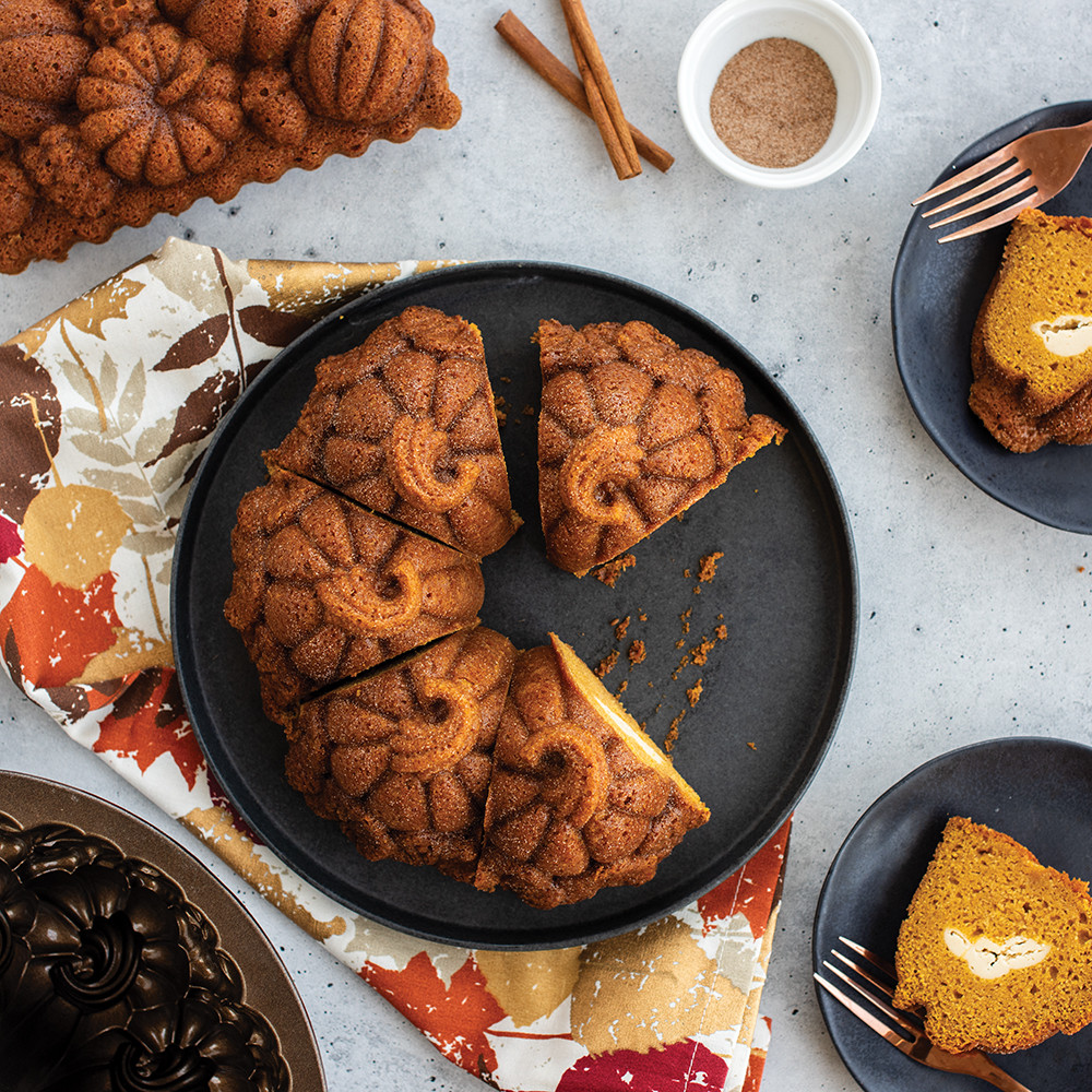 Pumpkin Patch Bundt® PanPumpkin Patch Bundt® Pan - Image 12