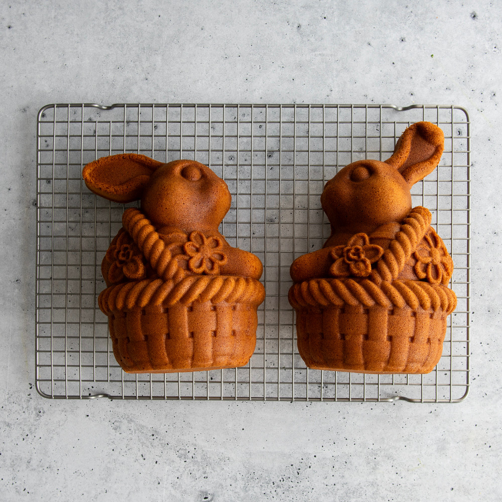 Bunny In Basket 3D Cake PanBunny In Basket 3D Cake Pan - Image 3
