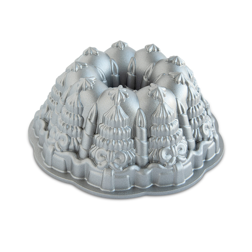 Very Merry Bundt® PanVery Merry Bundt® Pan