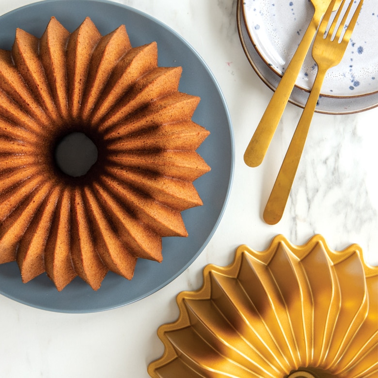 Brilliance Bundt® PanBrilliance Bundt® Pan - Image 3