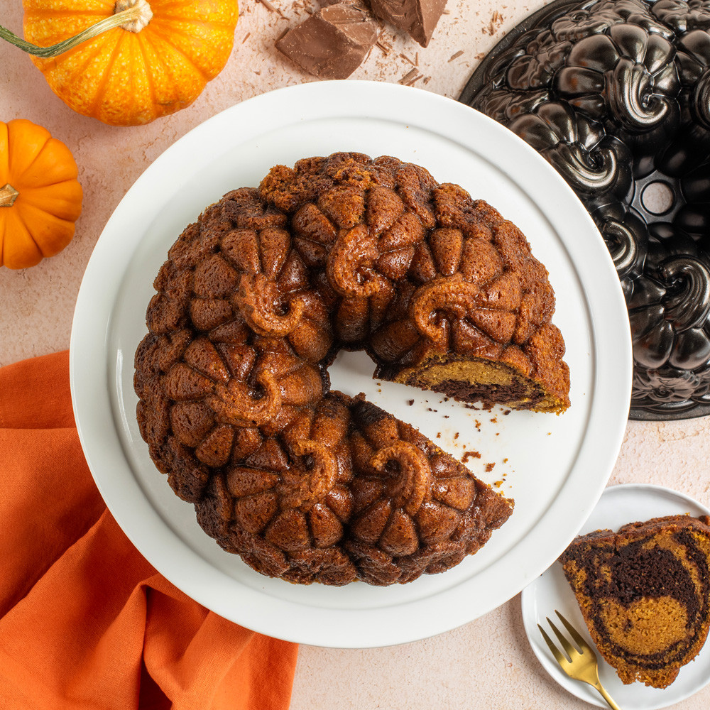 Pumpkin Patch Bundt® PanPumpkin Patch Bundt® Pan - Image 4