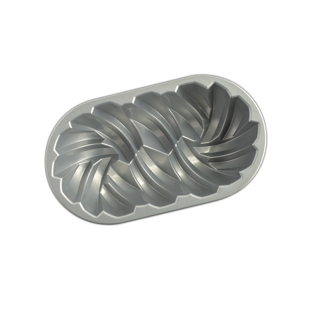 75th Anniversary Braided Loaf Pan75th Anniversary Braided Loaf Pan - Image 7