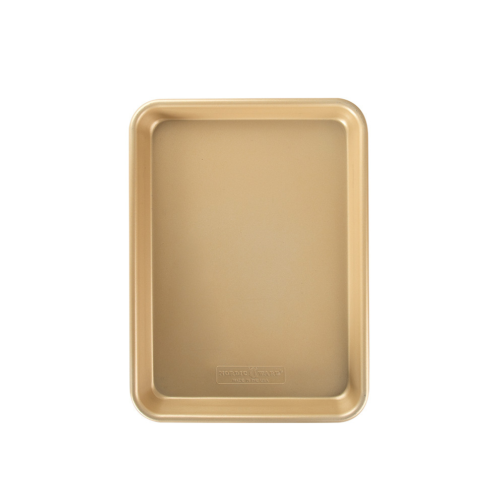 Naturals® Nonstick Baker's Quarter Sheet PanNaturals® Nonstick Baker's Quarter Sheet Pan
