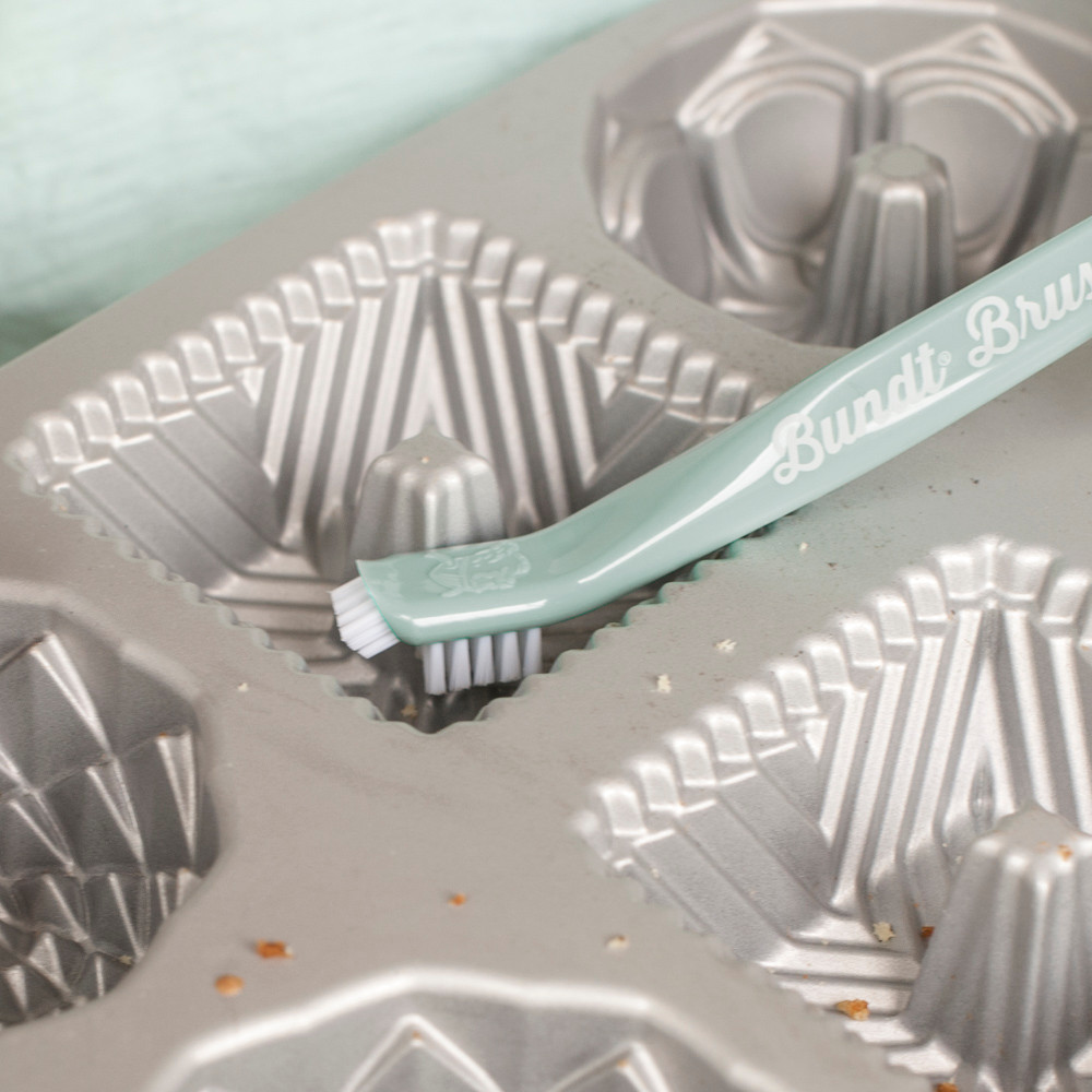 The Ultimate Bundt® Cleaning ToolThe Ultimate Bundt® Cleaning Tool - Image 2