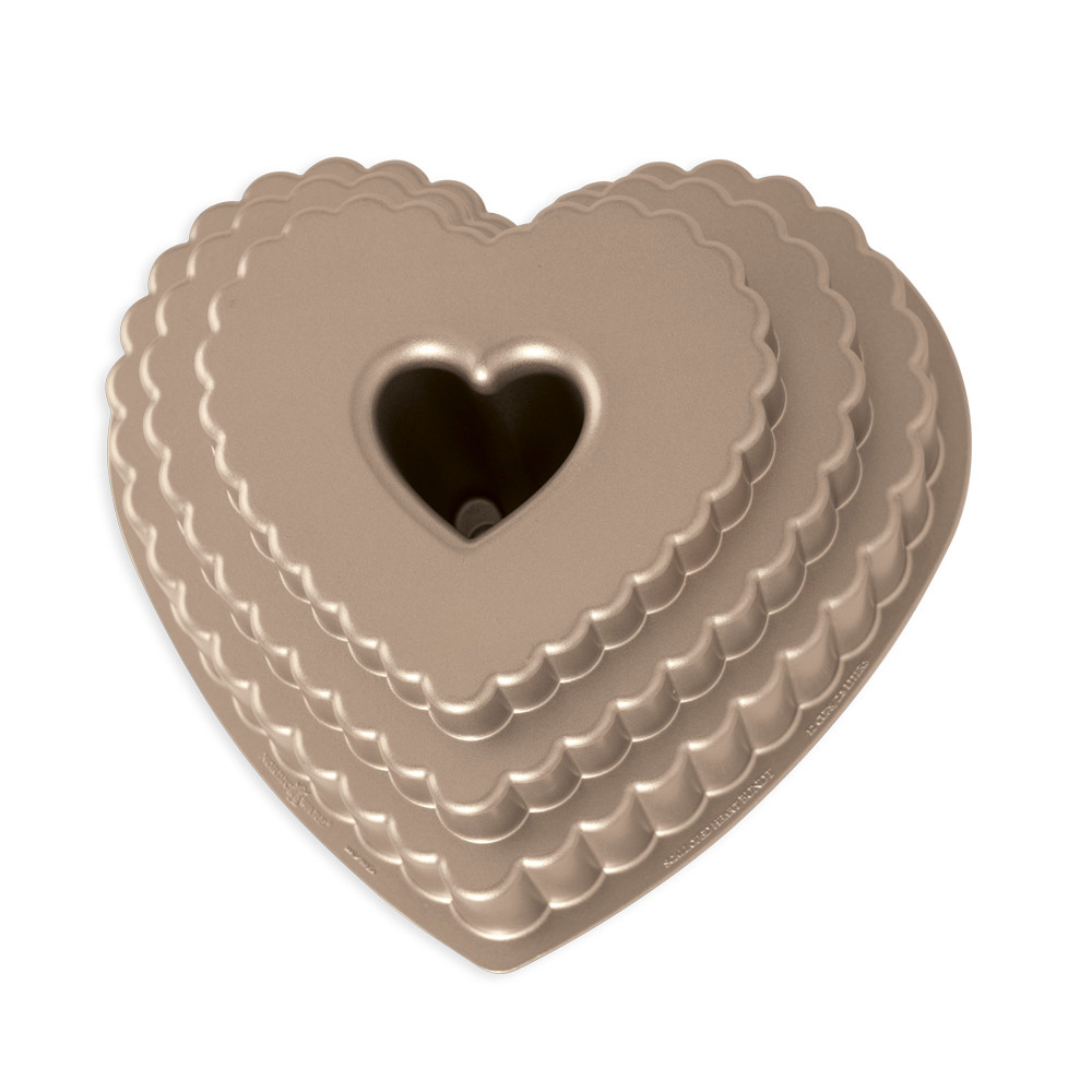 12 Cup Tiered Heart Bundt® Pan12 Cup Tiered Heart Bundt® Pan
