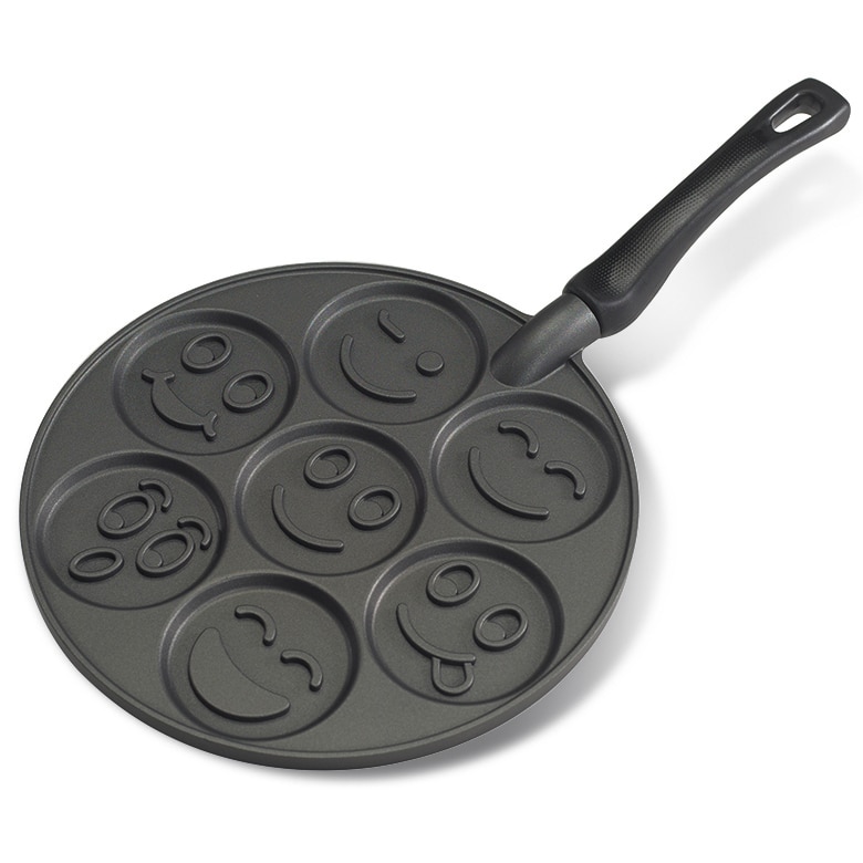 Smiley Face Pancake PanSmiley Face Pancake Pan