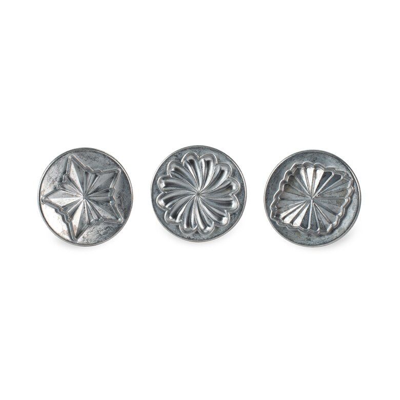Pretty Pleated Cookie StampsPretty Pleated Cookie Stamps
