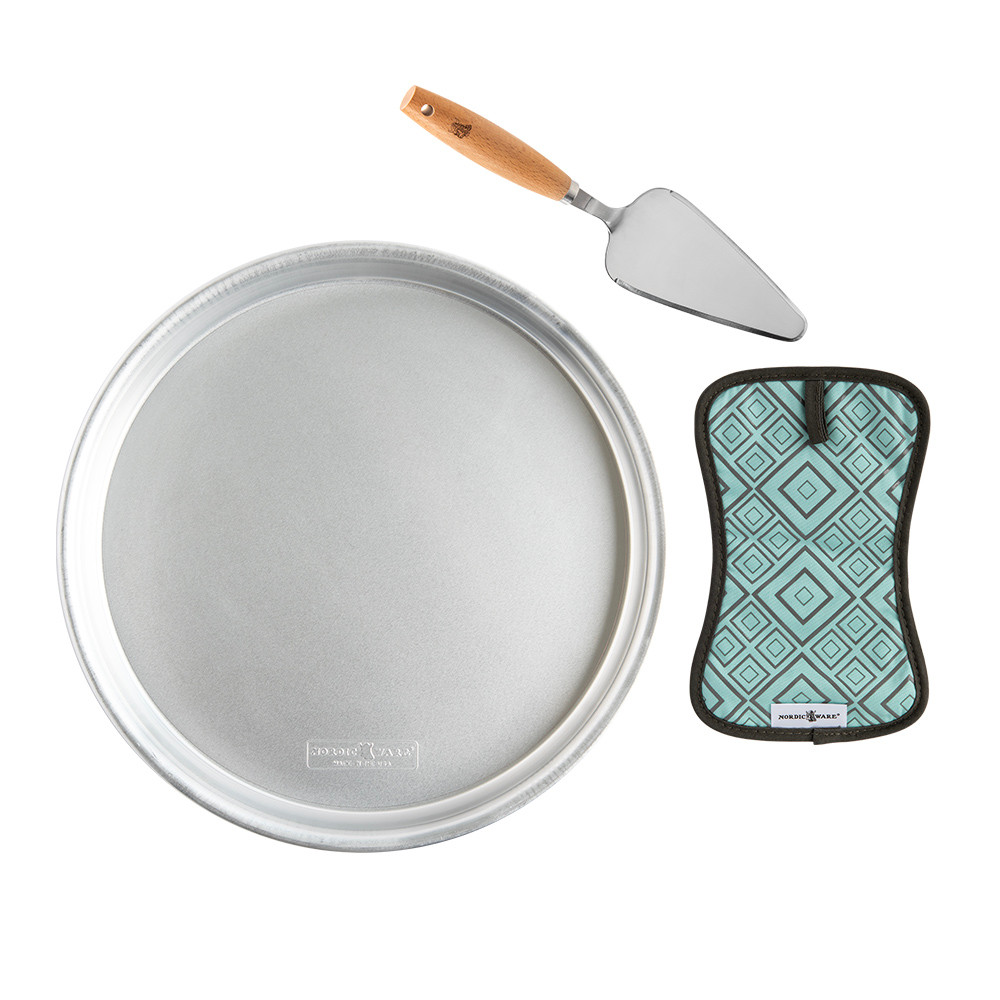 3-Piece Naturals® 14" Deep Dish Pizza Pan Set with Server & Hot Pad3-Piece Naturals® 14" Deep Dish Pizza Pan Set with Server & Hot Pad
