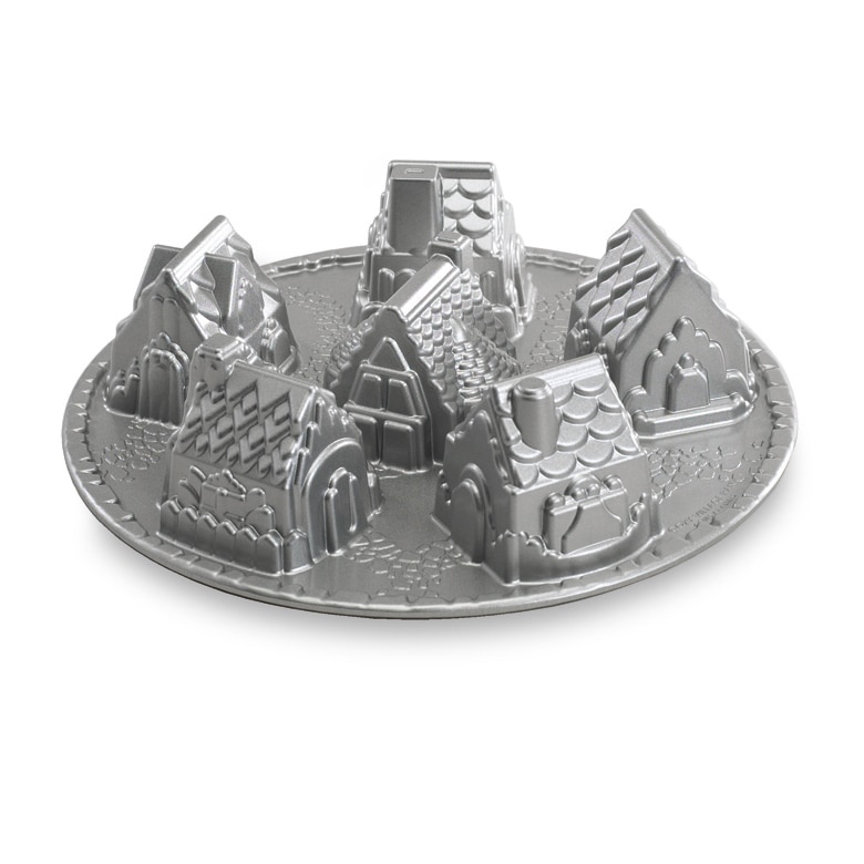 Cozy Village PanCozy Village Pan