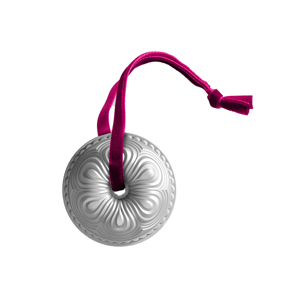 Chiffon Bundt® Collectible OrnamentChiffon Bundt® Collectible Ornament